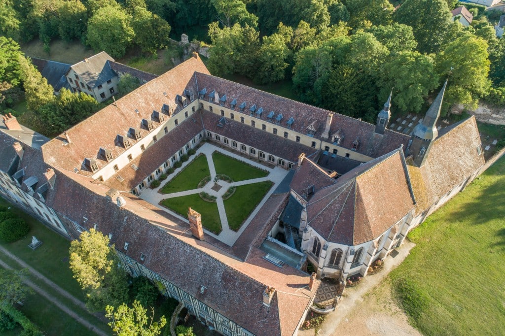 Abbaye Saint-Nicolas, Verneuil-sur-Avre (vue aérienne)