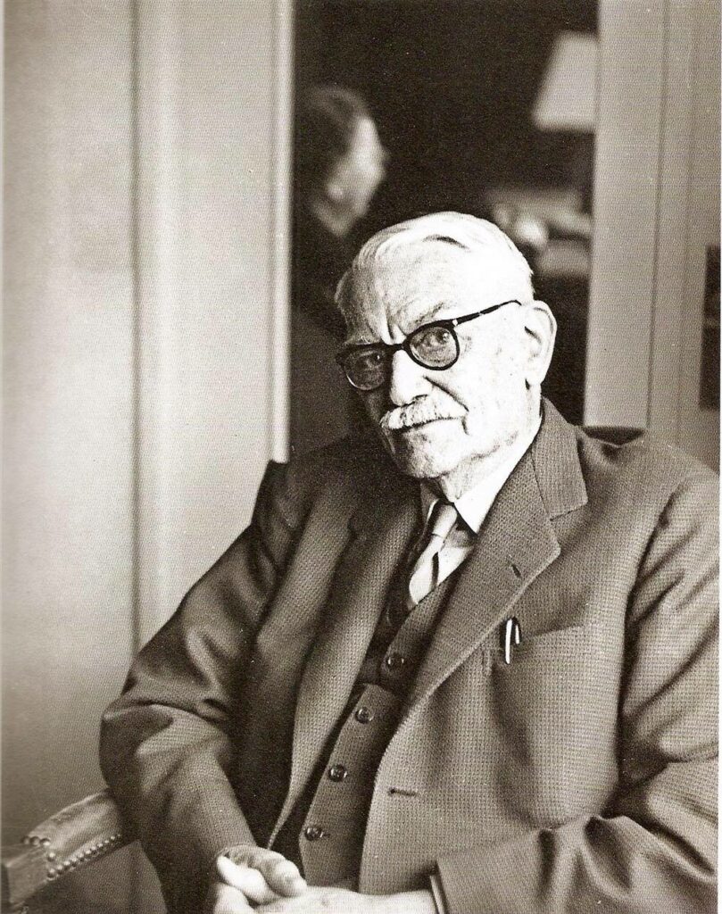 Georges Massiot, président fondateur des Amis du Vieux-Nogent et du Perche (1947-1962)